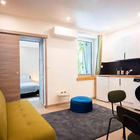 T2 Centre-ville 1 Avec Parking Apartamento Aix-les-Bains